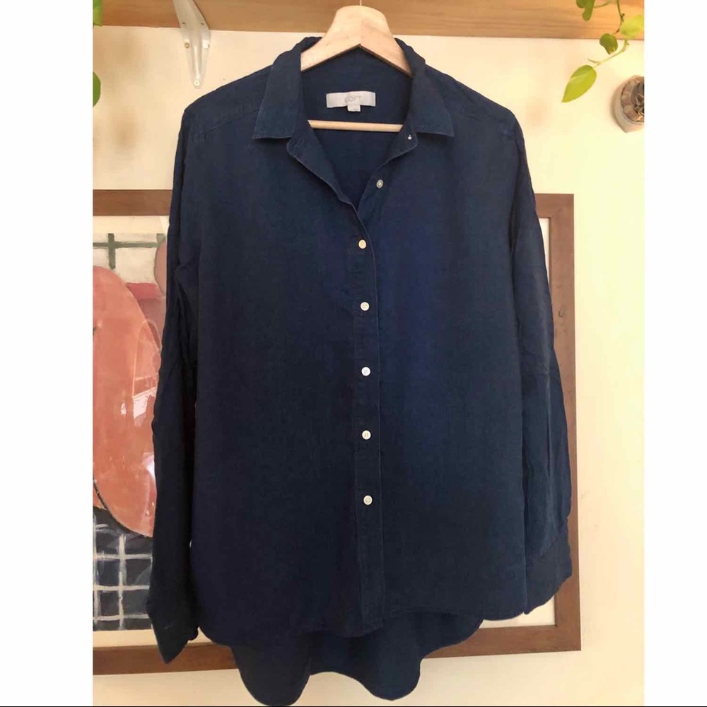Loft soft cotton long sleeve button up.